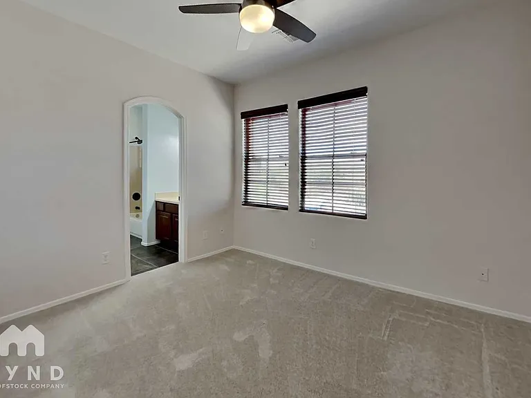 2433 W Horsetail Trl — Photo 23