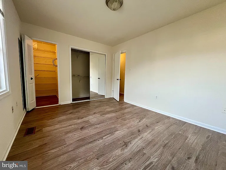 8421 McKenzie Cir — Photo 21