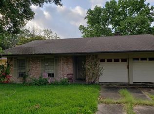 802 El Toro Ln, Houston, TX 77062