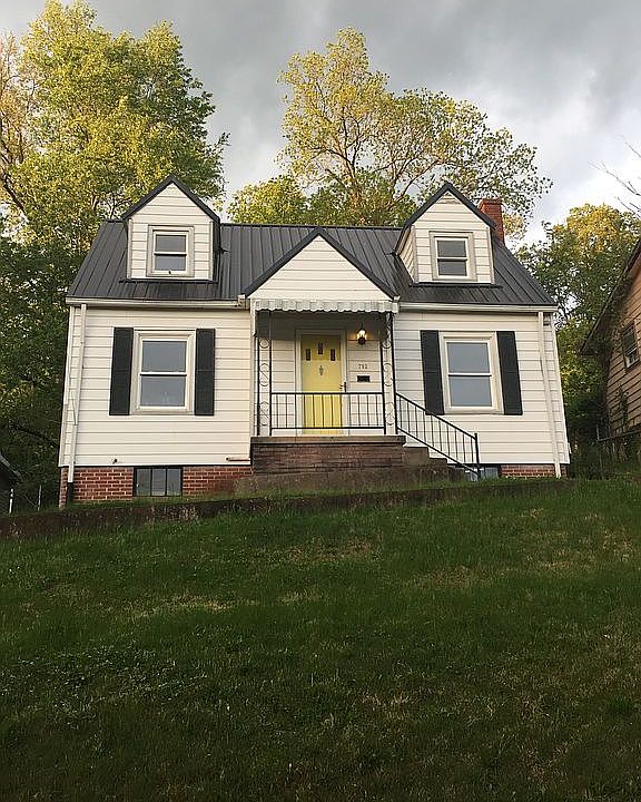 1st image of 710 Grace Ave