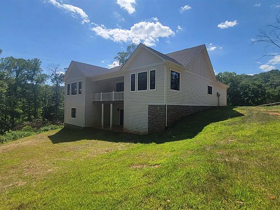 4th image of 6228 Charlemont Rd