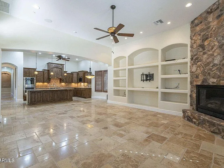 15135 E Monument Rd — Photo 11