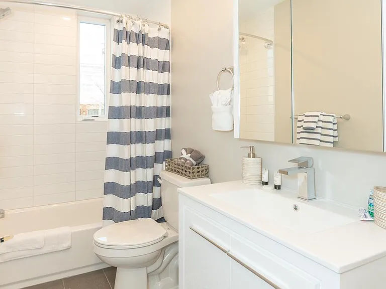2220 Master St #28-3 — Photo 4