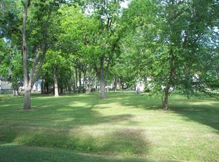 1024 Latham St, Belhaven, NC 27810