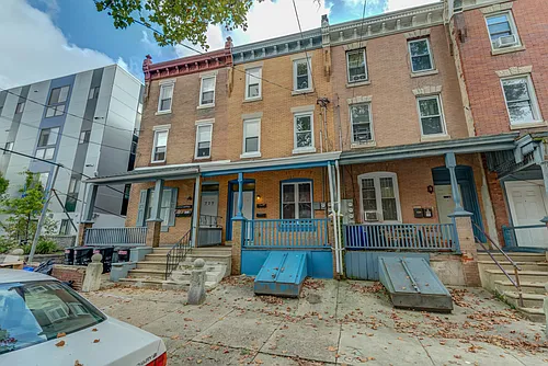 327 N Preston St #1 Photo 1