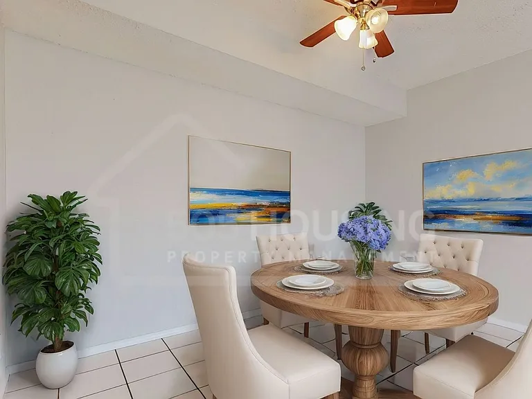 12013 Stilwell Pl NE — Photo 4