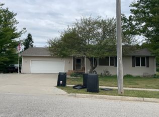 205 S Logan St, Roland, IA 50236