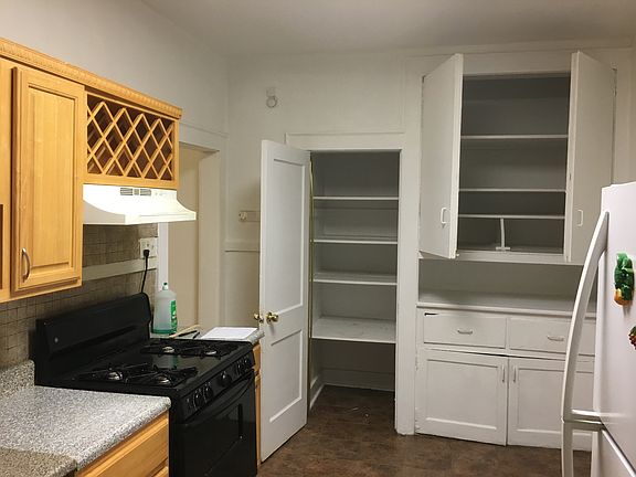 4th image of 279 Boyden Ave APT 1