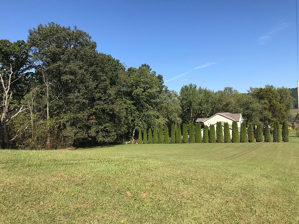 2nd image of 6 Mourey Dr
