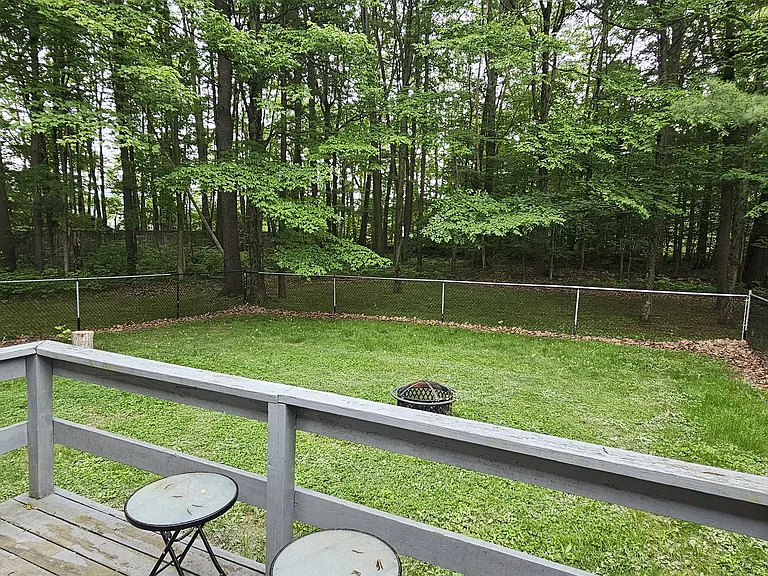 13 Cardinal Dr #1 — Photo 12