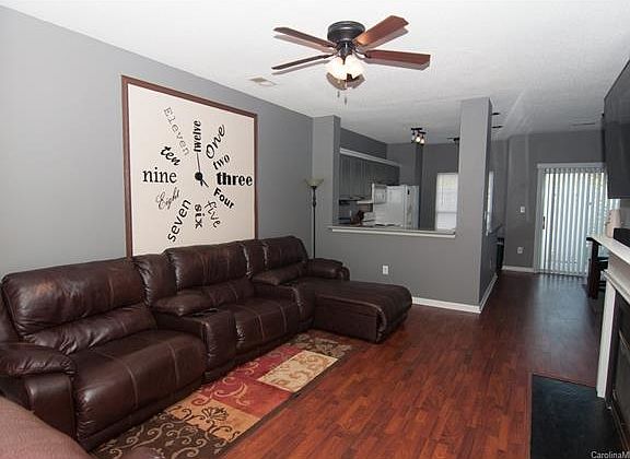 3rd image of 6441 Mallard View Ln
