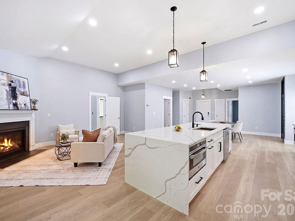 1st image of 3824 Martele Dr