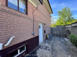 95 Post Rd #Basement, Brampton, ON L6V 1X3