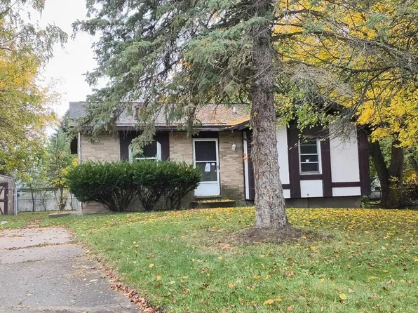 3909 Lauderhill Cir, Lansing, MI 48911