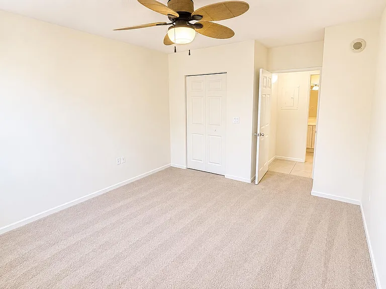 651 Okeechobee Blvd #302 — Photo 10