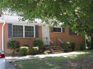 11 Swanee Ln, Thomasville, NC 27360