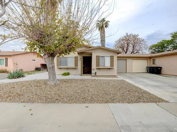 2380 Corinto Ct, Hemet, CA 92545