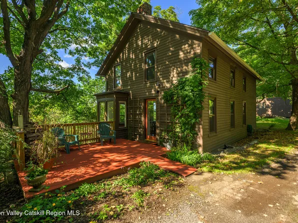 158 Knapp-Carpenter Road, Claverack, NY 12513