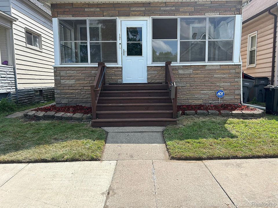1st image of 17 W Alexis St