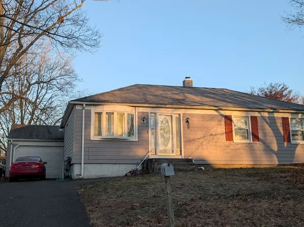 96 Little Deer Road, Bridgeport, CT 06606