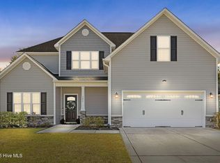 151 Cavalier Dr, Jacksonville, NC 28546