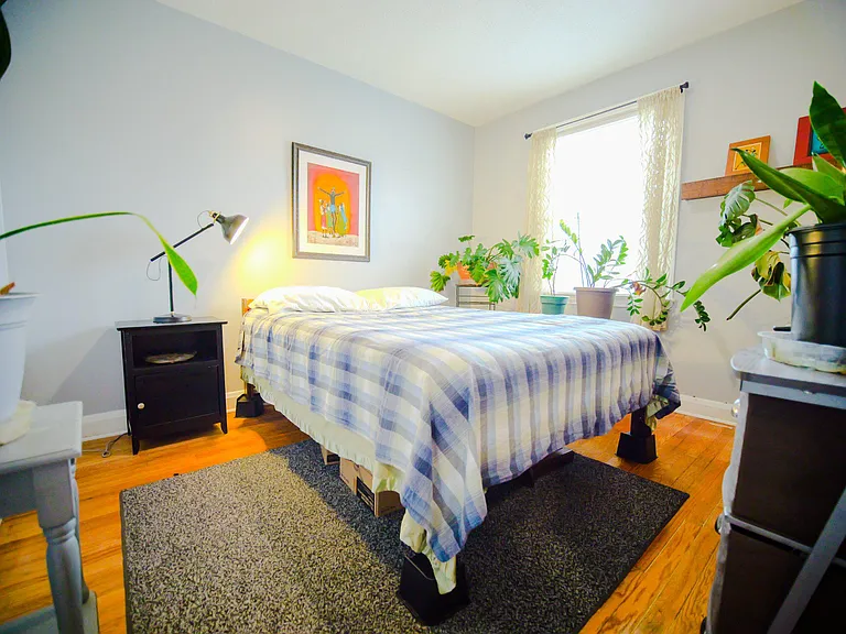 4011 Balfern Ave — Photo 13