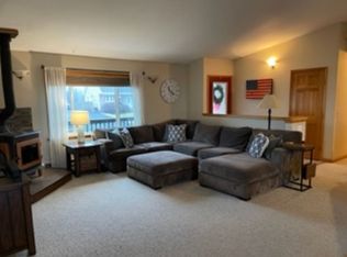 3254 Katmai Dr, Kodiak, AK 99615