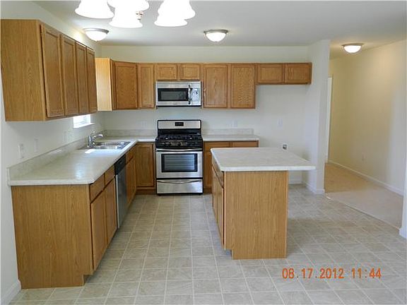 Kitchen floor plan with island