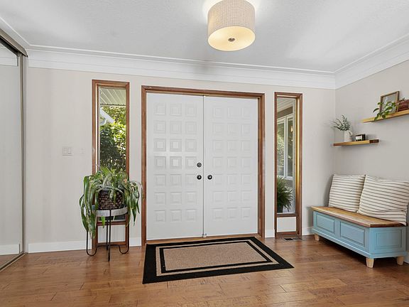 4th image of 3910 Verdon Way