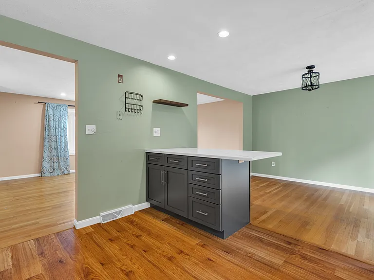 7 Briarwood Rd — Photo 5