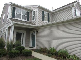 3125 Falling Waters Ln, Lindenhurst, IL 60046