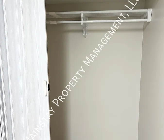 8802 Groton Ct — Photo 31