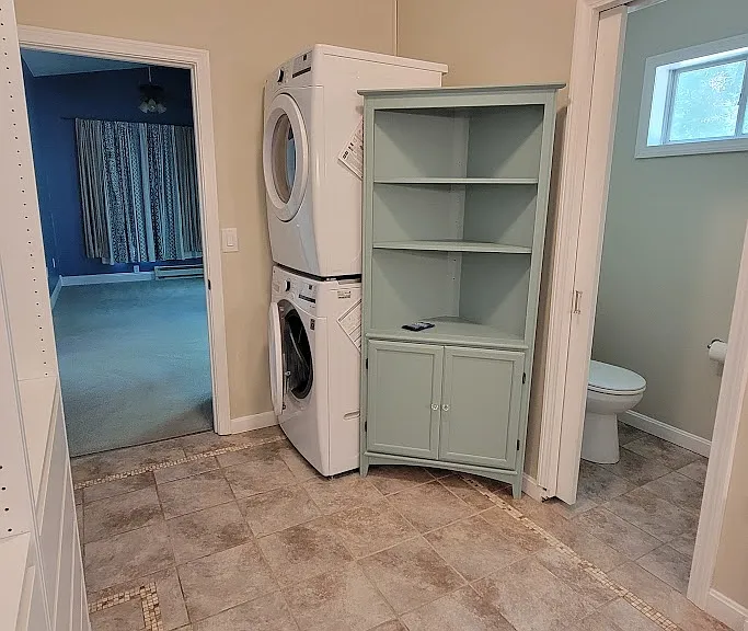 Washer & Dryer included for tenant use.