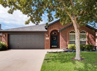 3905 Cedar Falls Dr, Fort Worth, TX 76244