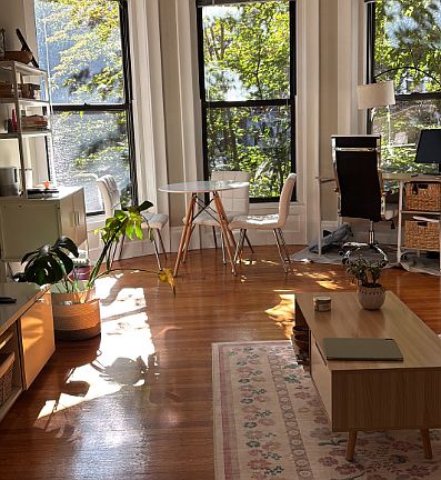 2nd image of 39 Bay State Rd APT 5F