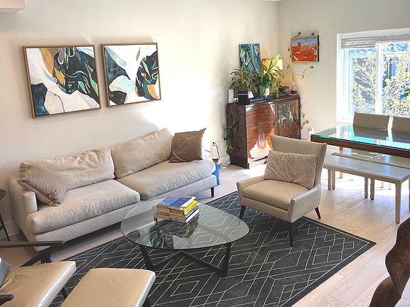 Living room with large windows (second floor)