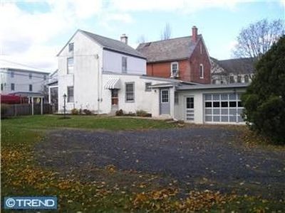 431 Main St, East Greenville, PA, 18041