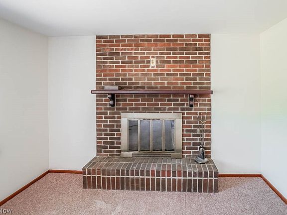 3rd image of 6738 Lutz Ave NW