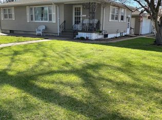118 E 18th St, Grand Island, NE 68801