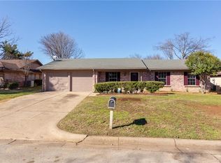 3417 Chimney Rock Rd, Fort Worth, TX 76140