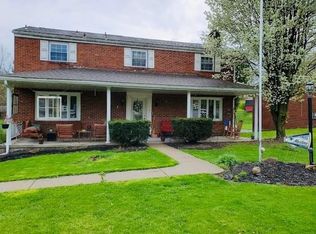 35 Buena Vista Dr, Delmont, PA
