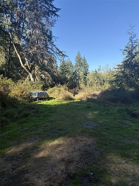 4th image of 473 Boyer Lane