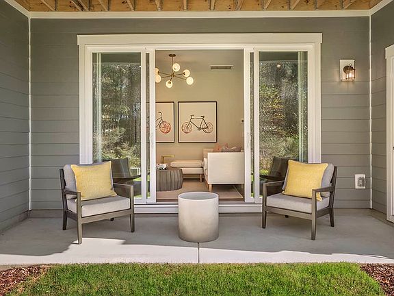 Townes at North Salem Homesite 91 Residence 2 Model Home Outdoor Living Space
