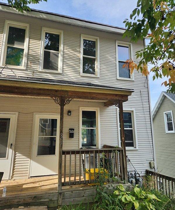 623 Arlington St 623, Dubuque, IA 52001 Zillow