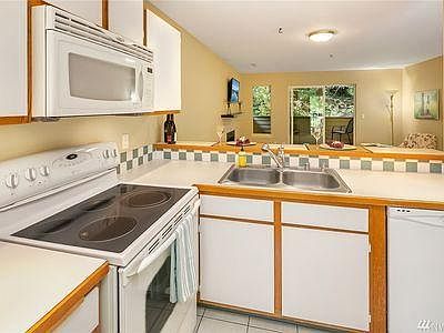 3rd image of 515 Newport Way NW APT C5