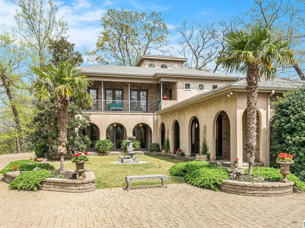 1123 Old Mill Run, Leeds, AL 35094