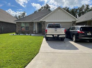 3868 Shady Grove Dr, Pace, FL 32571