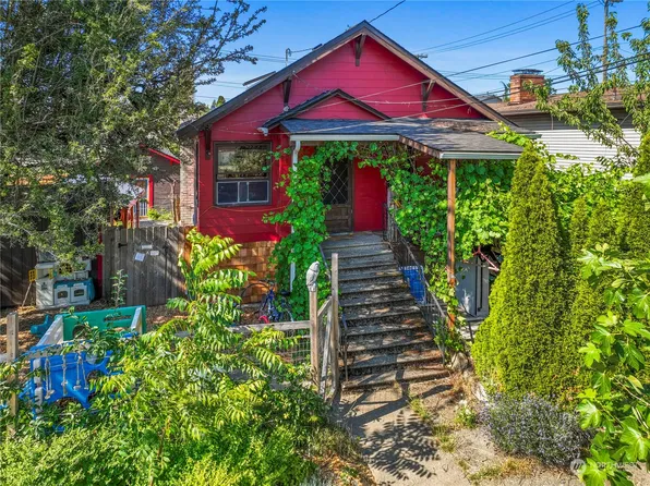 3822 S Angel Place, Seattle, WA 98118