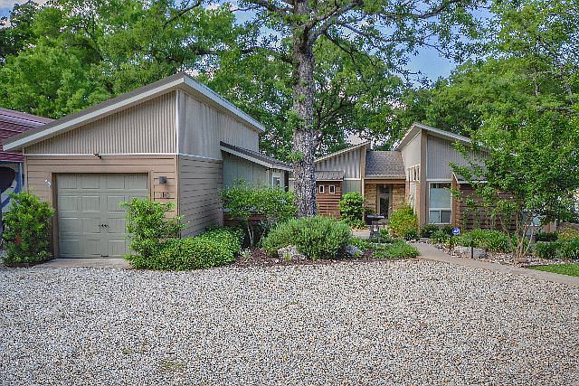 1st image of 110 Shoreline Cir