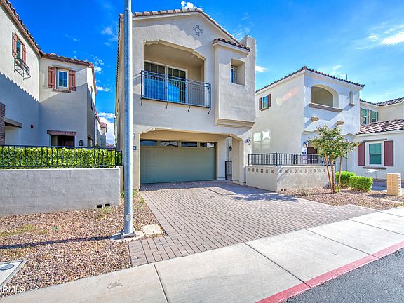 2nd image of 279 E MARKWOOD Drive